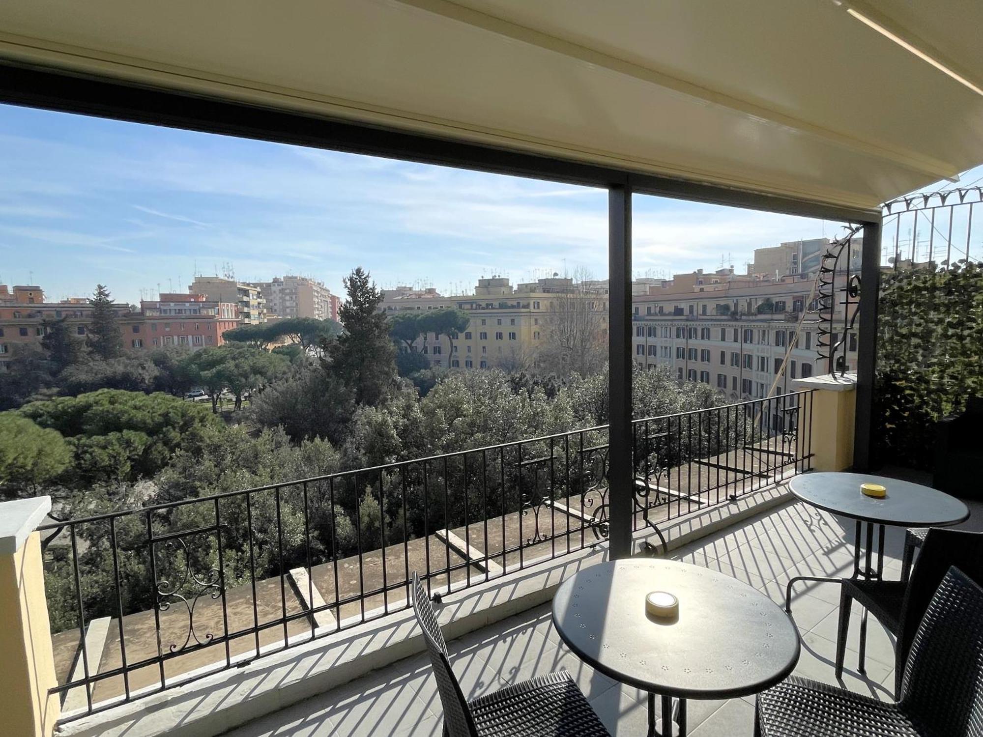 Re Di Roma Rooftop Eksteriør billede