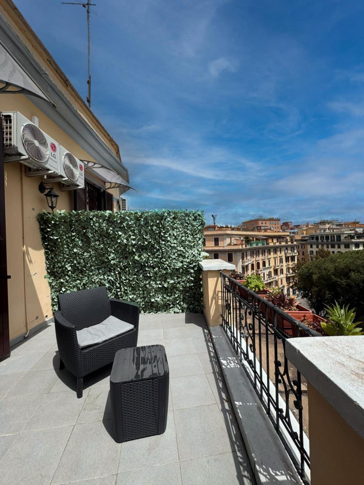 Re Di Roma Rooftop Eksteriør billede